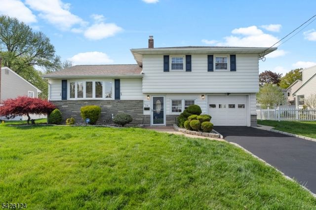 36 Charles St, Clark Twp., NJ 07066