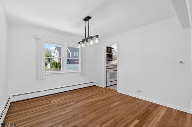 36 Charles St, Clark Twp., NJ 07066