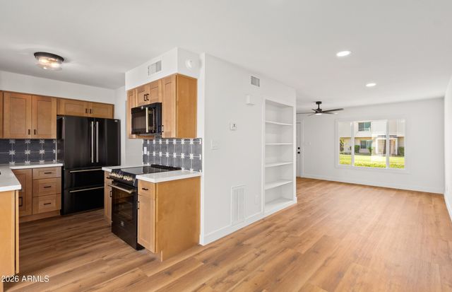 415 E REDMON Drive, Tempe, AZ 85283