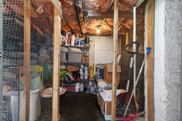 219 Lynn Fells Pkwy 3, Melrose, MA 02176