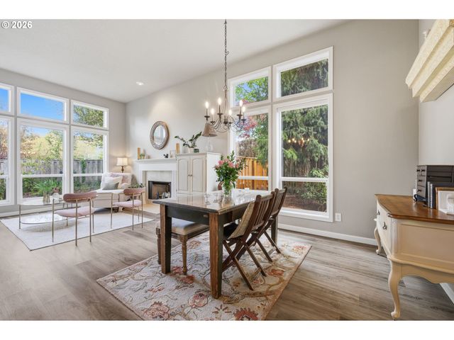 14058 CHATHAM Ct, Lake Oswego, OR 97035