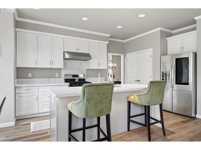 14058 CHATHAM Ct, Lake Oswego, OR 97035