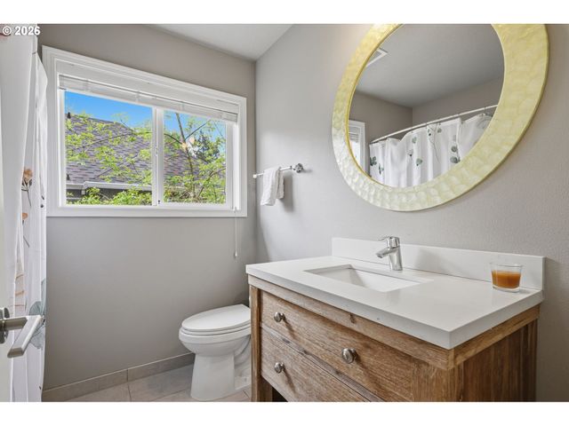 14058 CHATHAM Ct, Lake Oswego, OR 97035