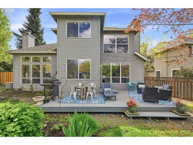 14058 CHATHAM Ct, Lake Oswego, OR 97035