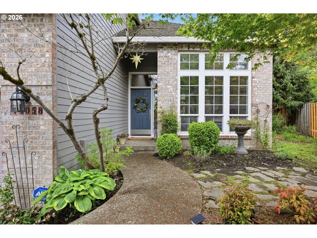 14058 CHATHAM Ct, Lake Oswego, OR 97035