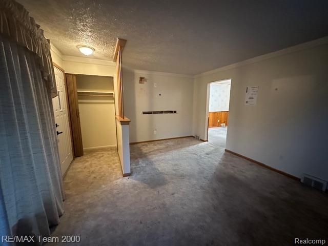 16354 Drake Street, Southgate, MI 48195