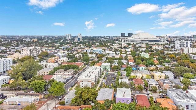 1554 SW 5th Street 11c, Miami, FL 33135