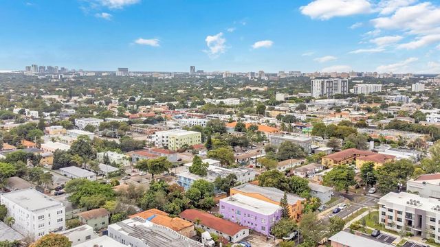 1554 SW 5th Street 11c, Miami, FL 33135