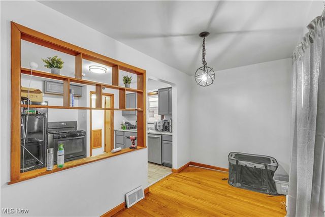 13704 Linn Avenue, Garfield Heights, OH 44125