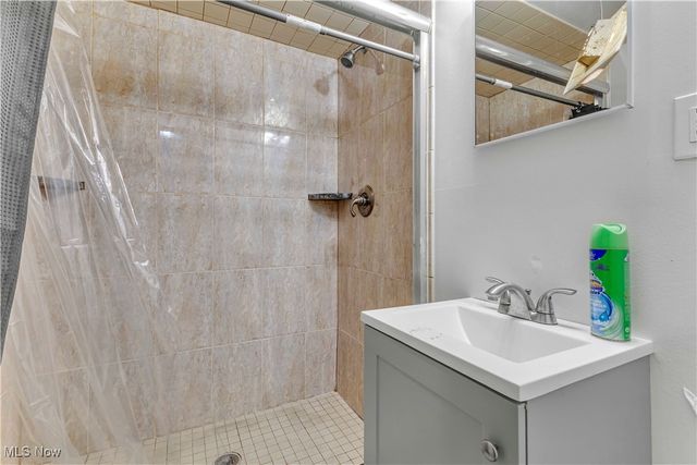 13704 Linn Avenue, Garfield Heights, OH 44125