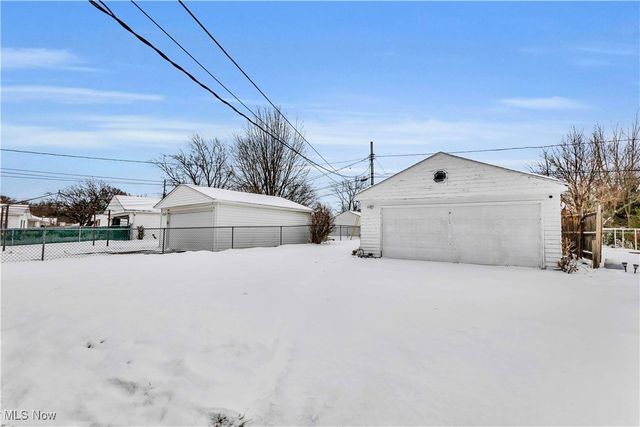 13704 Linn Avenue, Garfield Heights, OH 44125