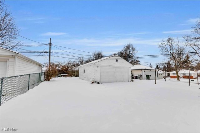 13704 Linn Avenue, Garfield Heights, OH 44125