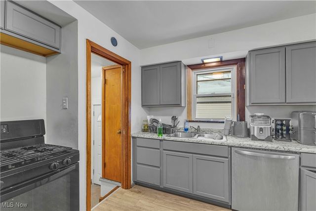 13704 Linn Avenue, Garfield Heights, OH 44125