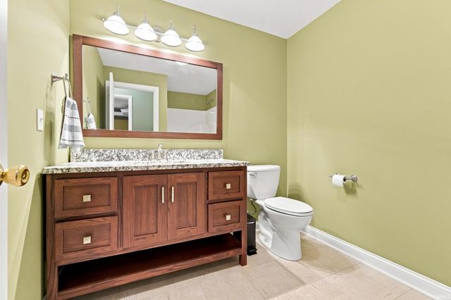 15905 Lebaron Lane, Huntertown, IN 46748
