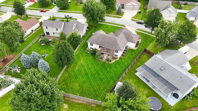 15905 Lebaron Lane, Huntertown, IN 46748