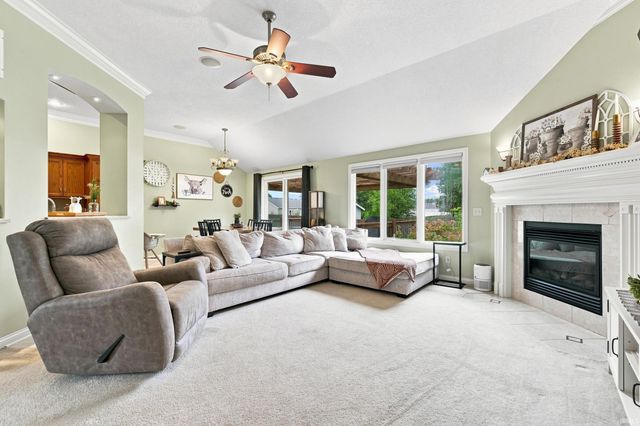 15905 Lebaron Lane, Huntertown, IN 46748