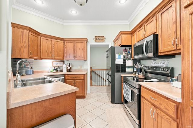 15905 Lebaron Lane, Huntertown, IN 46748