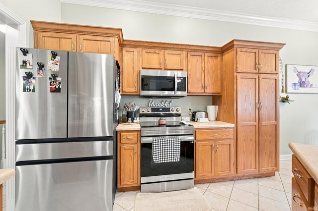 15905 Lebaron Lane, Huntertown, IN 46748
