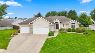 15905 Lebaron Lane, Huntertown, IN 46748