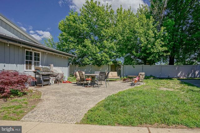 930 N DELSEA DR, Clayton, NJ 08312