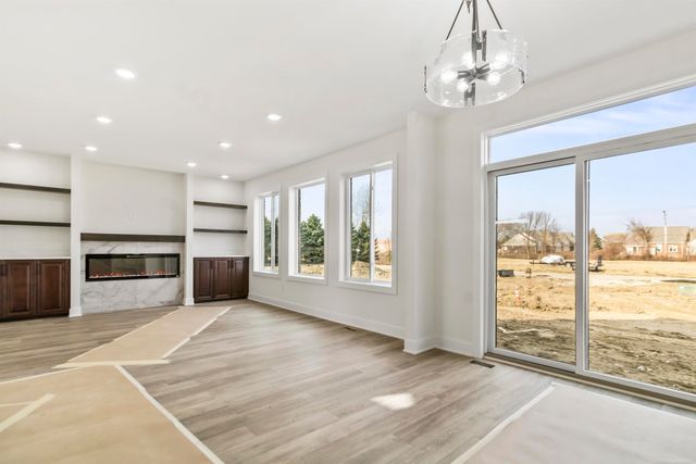 45537 Gable Drive, Macomb, MI 48088