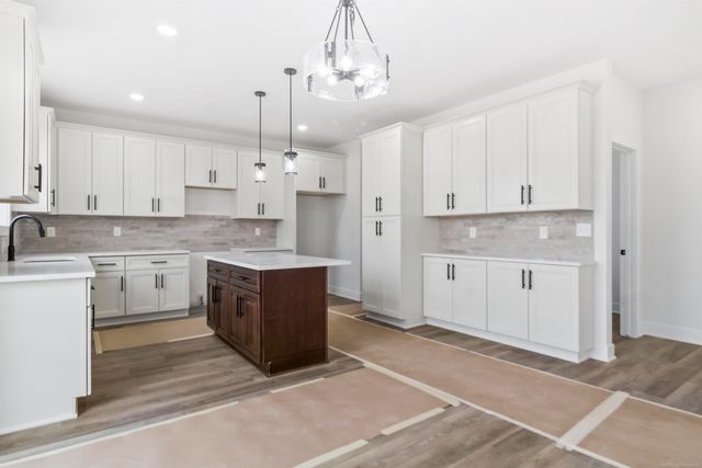 45537 Gable Drive, Macomb, MI 48088