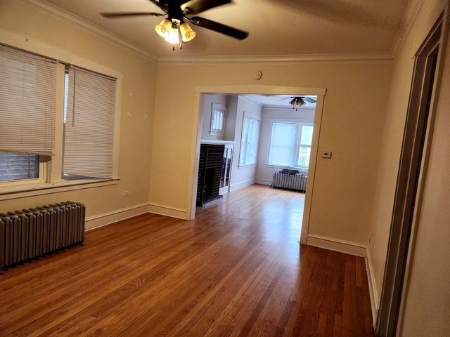 4126 W Wellington Avenue 1, Chicago, IL 60641