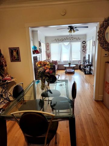 4126 W Wellington Avenue 1, Chicago, IL 60641