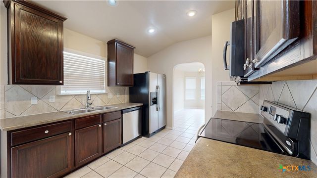 6306 Nessy Drive, Killeen, TX 76549