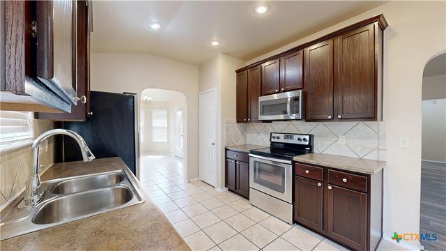 6306 Nessy Drive, Killeen, TX 76549