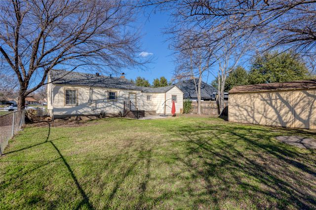 4525 Almena Road, River Oaks, TX 76114