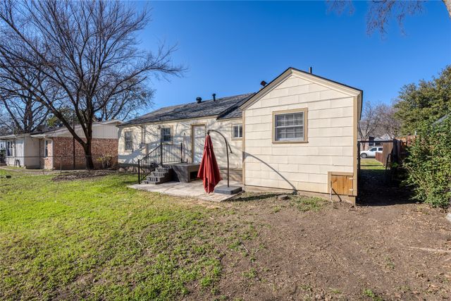 4525 Almena Road, River Oaks, TX 76114