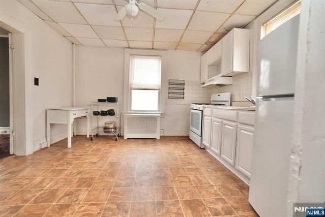 214 Ashland Avenue, Bloomfield, NJ 07003