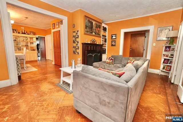 214 Ashland Avenue, Bloomfield, NJ 07003