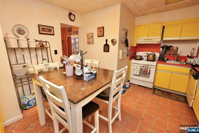 214 Ashland Avenue, Bloomfield, NJ 07003