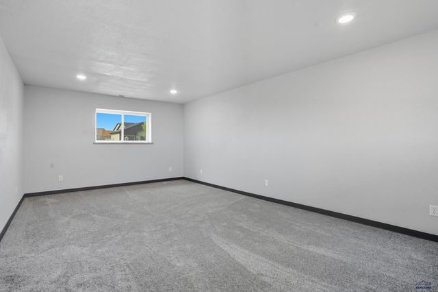 1240 KENAI DR, Box Elder, SD 57719