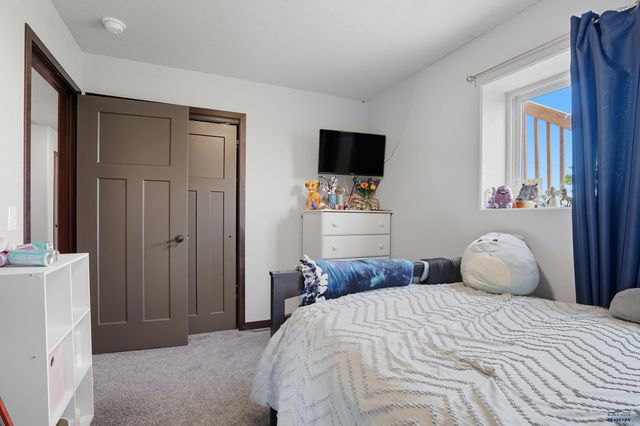 1240 KENAI DR, Box Elder, SD 57719