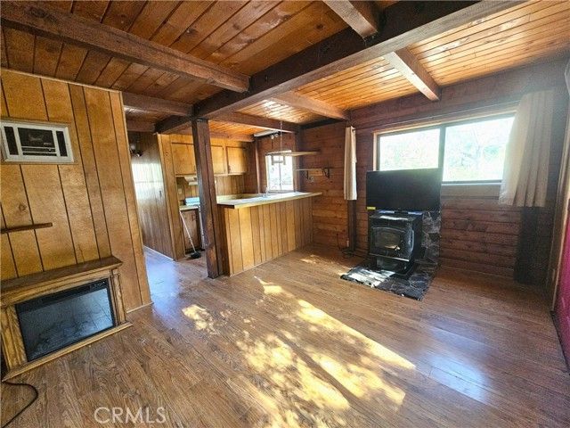 2421 Galcier Drive, Pine Mtn Club, CA 93222