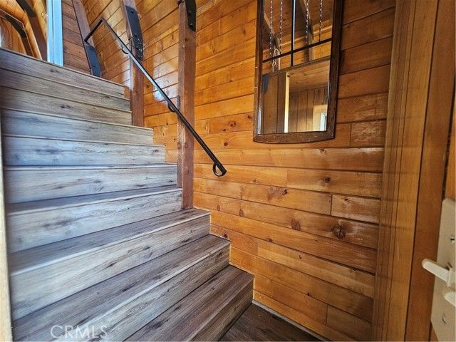 2421 Galcier Drive, Pine Mtn Club, CA 93222