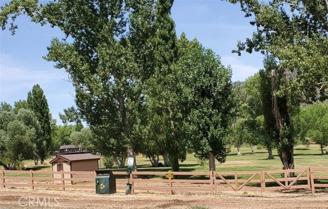 2421 Galcier Drive, Pine Mtn Club, CA 93222