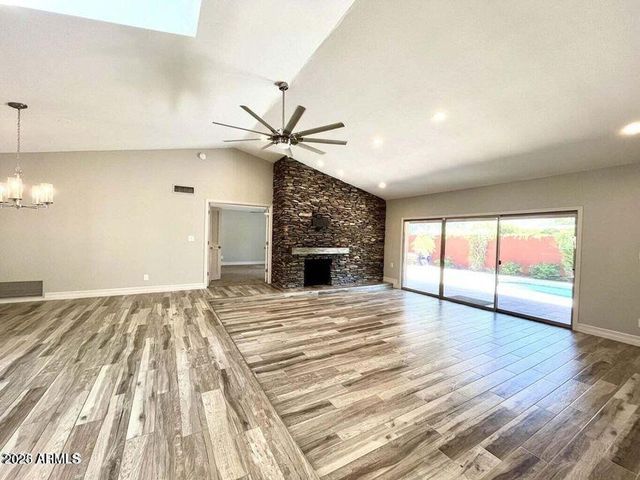 8573 E VIA DE LA ESCUELA --, Scottsdale, AZ 85258