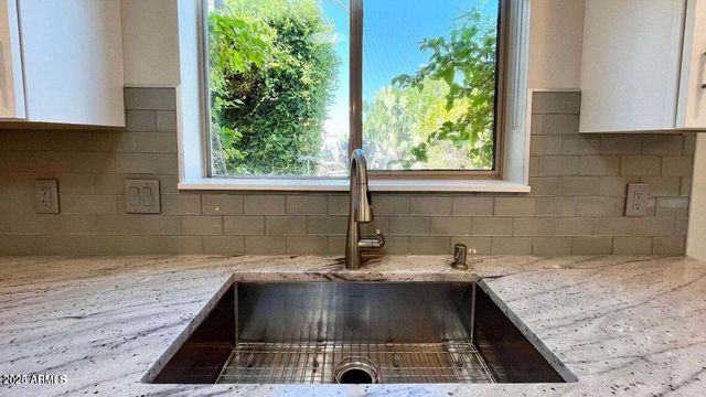 8573 E VIA DE LA ESCUELA --, Scottsdale, AZ 85258