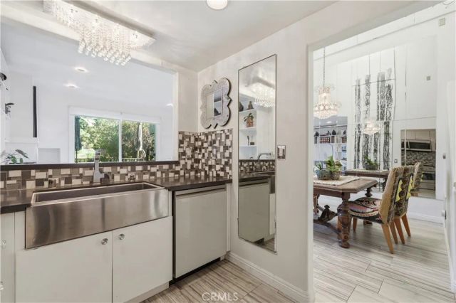 22350 Heritage Pass, Chatsworth, CA 91311