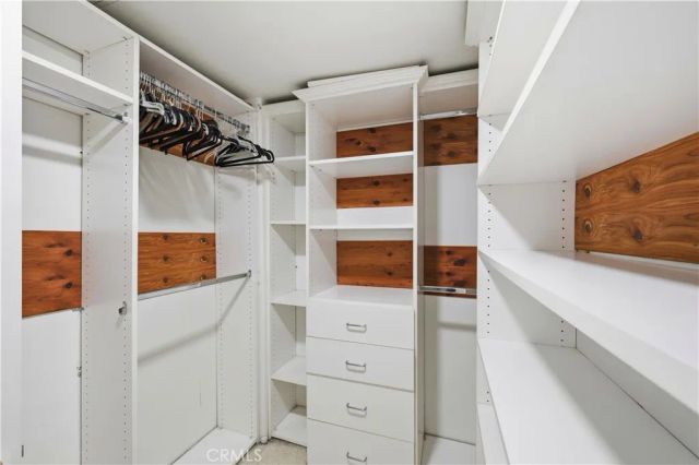 22350 Heritage Pass, Chatsworth, CA 91311