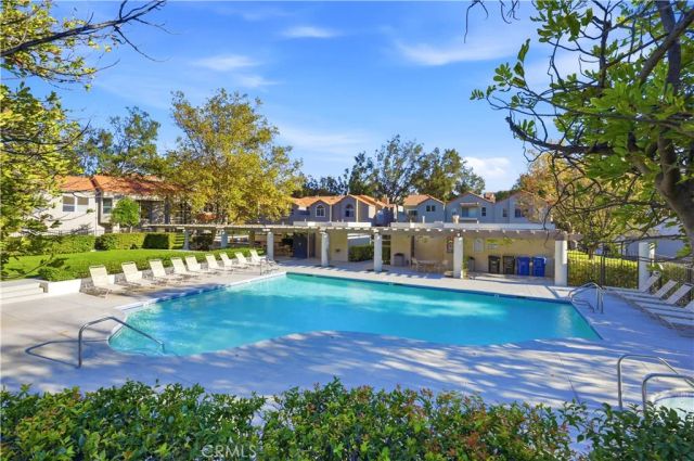 22350 Heritage Pass, Chatsworth, CA 91311