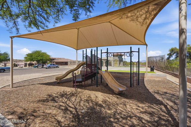 10402 S Cutting Horse Drive, Vail, AZ 85641