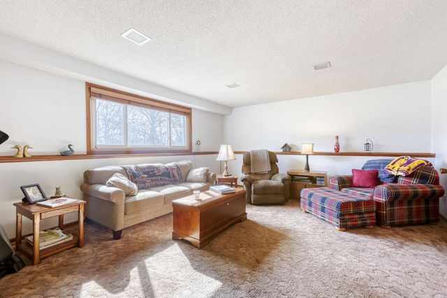 12121 Jefferson Street NE, Blaine, MN 55434