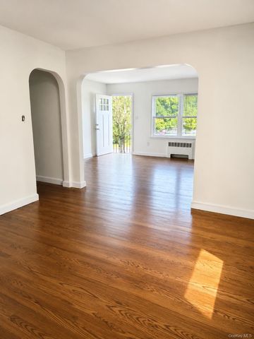 2 Francis Place, Nyack, NY 10960