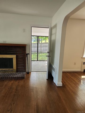 2 Francis Place, Nyack, NY 10960