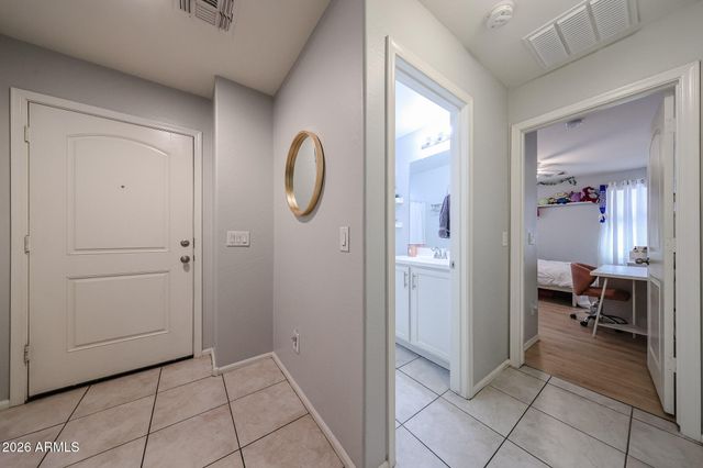 1634 N 77TH Glen, Phoenix, AZ 85035